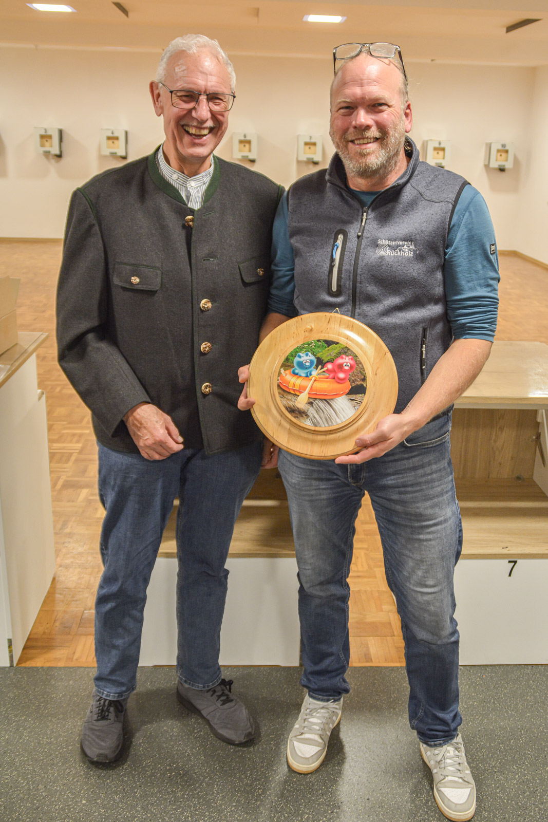 Gaujugendpokal 2025 - Ehrenscheibe Schüler - 2.GSM und i.V. Jürgen Barnsteiner